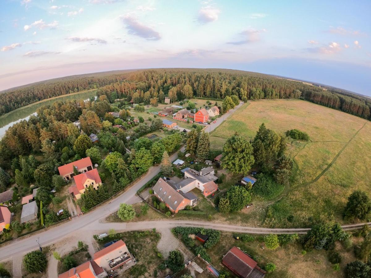 Ferienwohnung Schmidt In Altglobsow Grosswoltersdorf エクステリア 写真